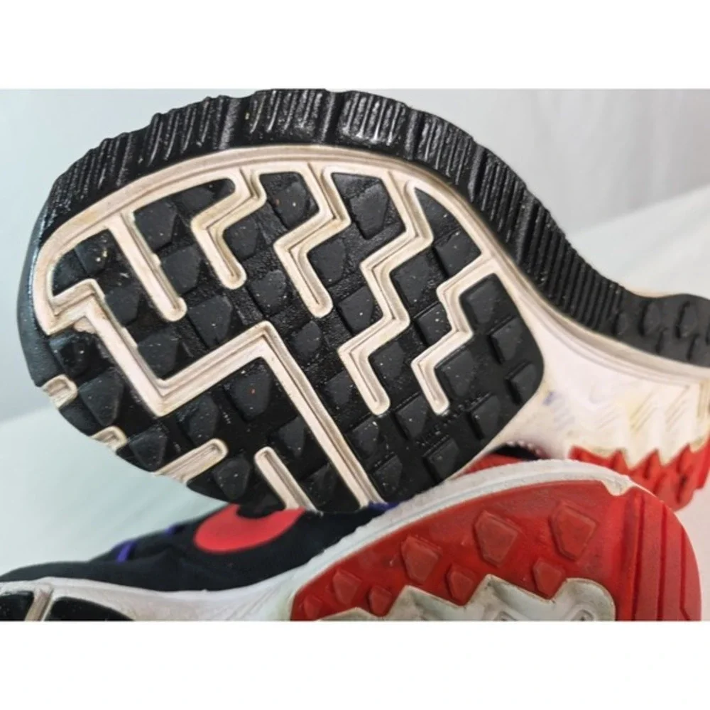 Womens Nike Running Shoes Zoom‎ Winflo 2 Black Red Athletic 807279-006 Size 8.5
